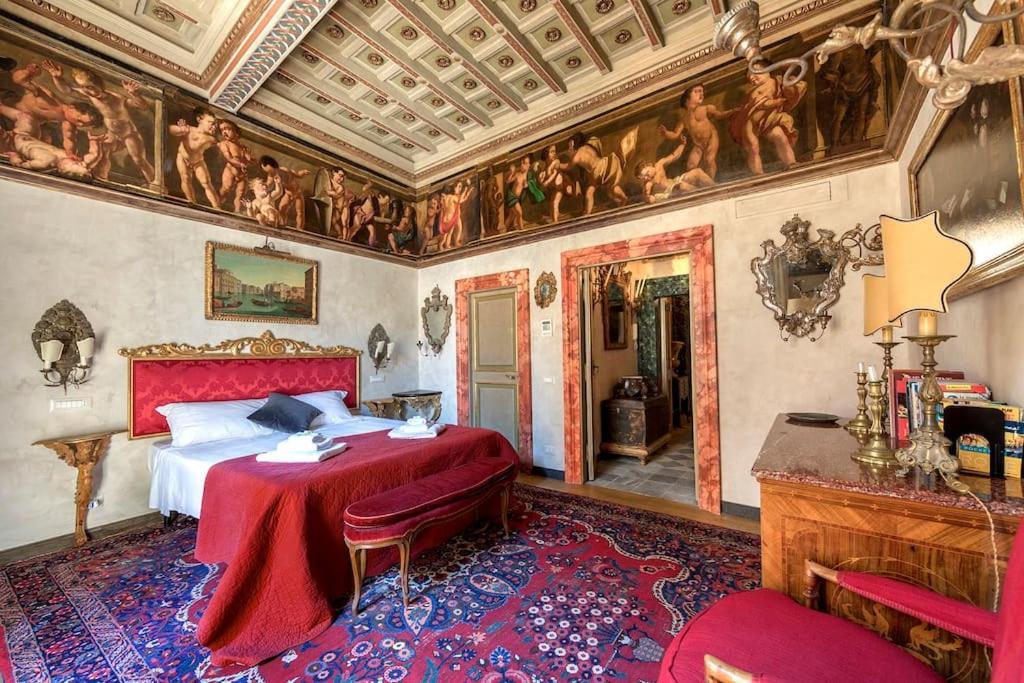 Piazza Navona Historical Palace Rom