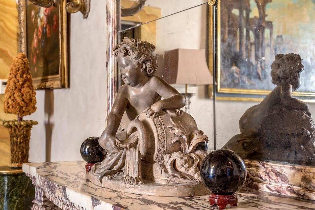 Piazza Navona Historical Palace Rom