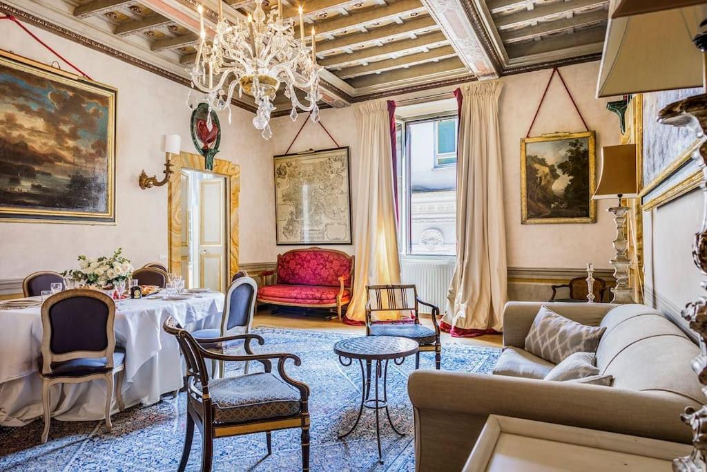 Apartment Piazza Navona Historical Palace